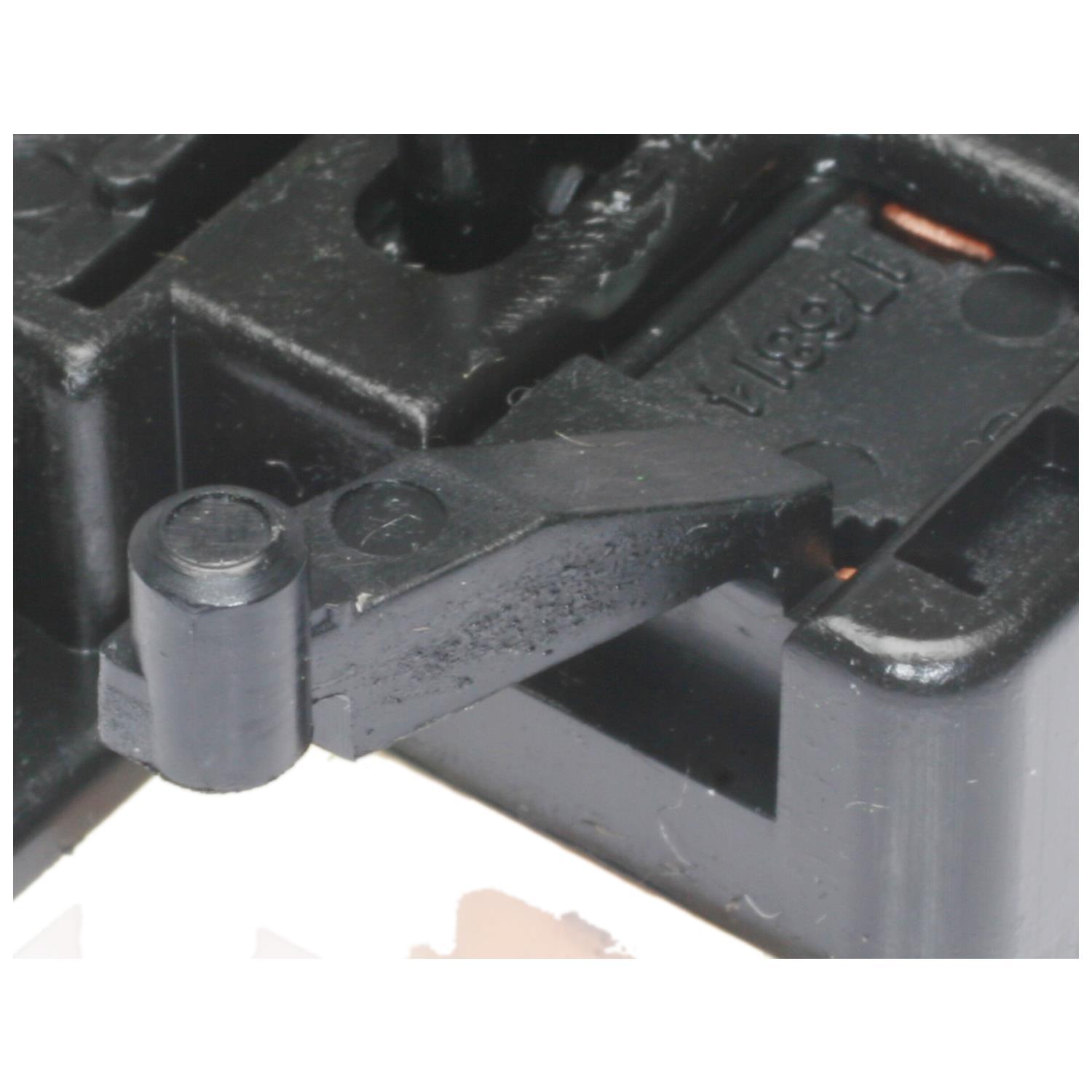 Standard Motor Products CBS1583 Headlight Dimmer Switch product image 1 of 5