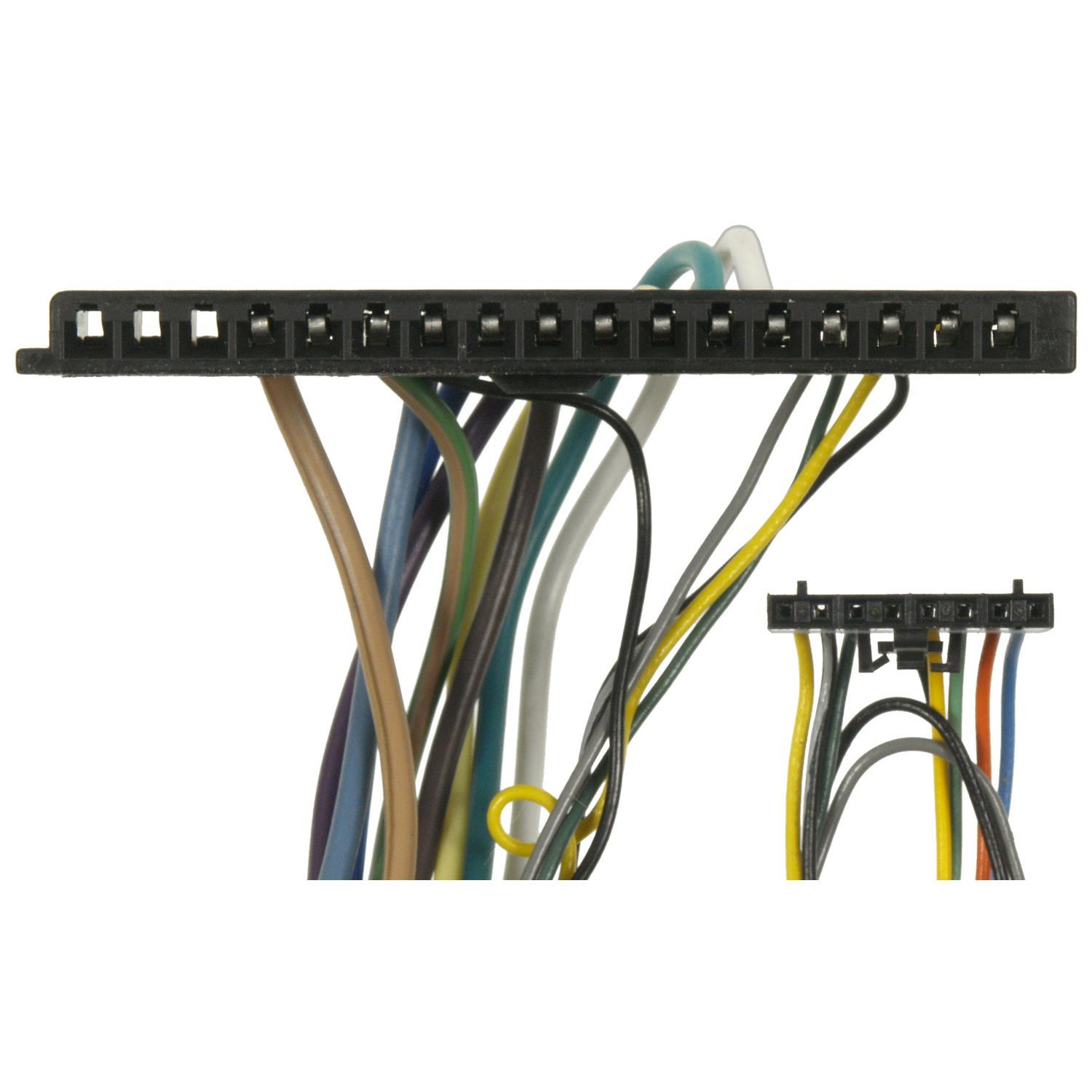Standard Motor Products CBS1756 Turn Signal Switch product image 2 of 3