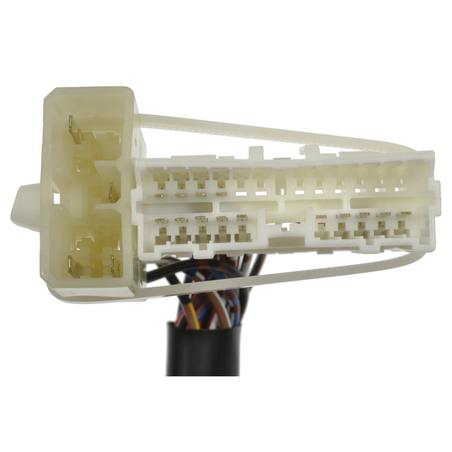 Standard Motor Products CBS2146 Hazard Warning Switch product image 3 of 4