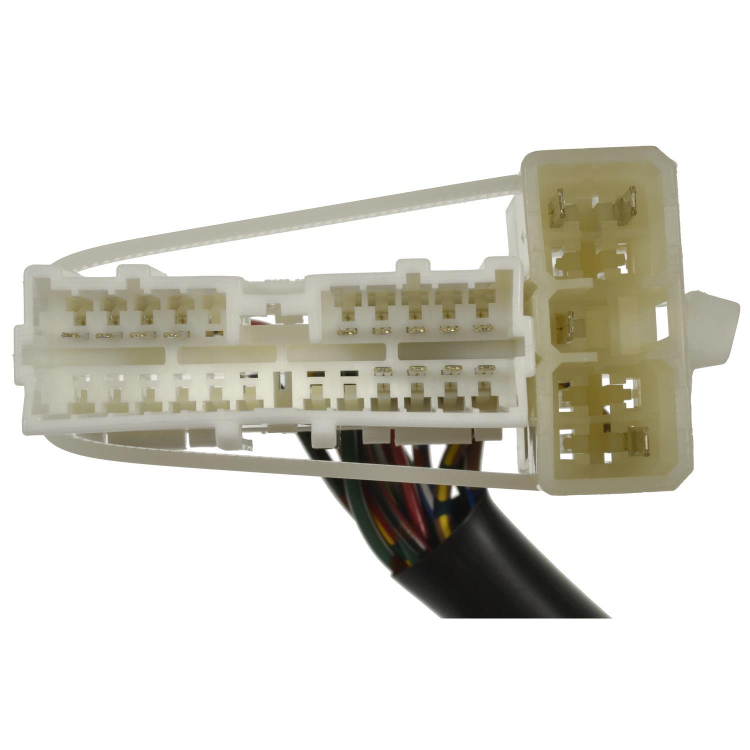 Standard Motor Products CBS2147 Hazard Warning Switch product image 3 of 4