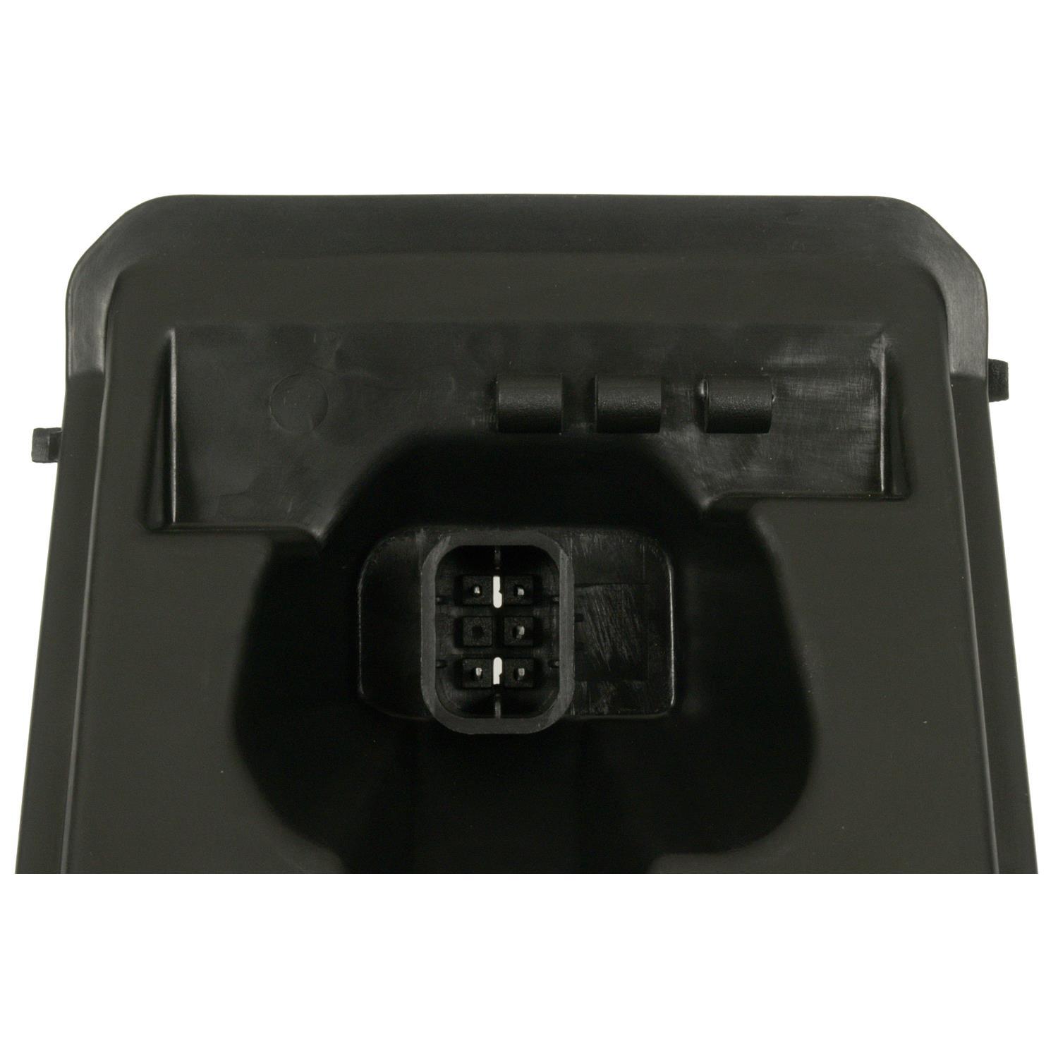 Standard Motor Products CBT109 Tail Light Circuit Board product image 3 of 3