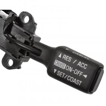 Standard Motor Products CCA1128 Cruise Control Switch product image 1 of 3