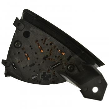 Standard Motor Products CCA1313 Cruise Control Switch product image 1 of 3