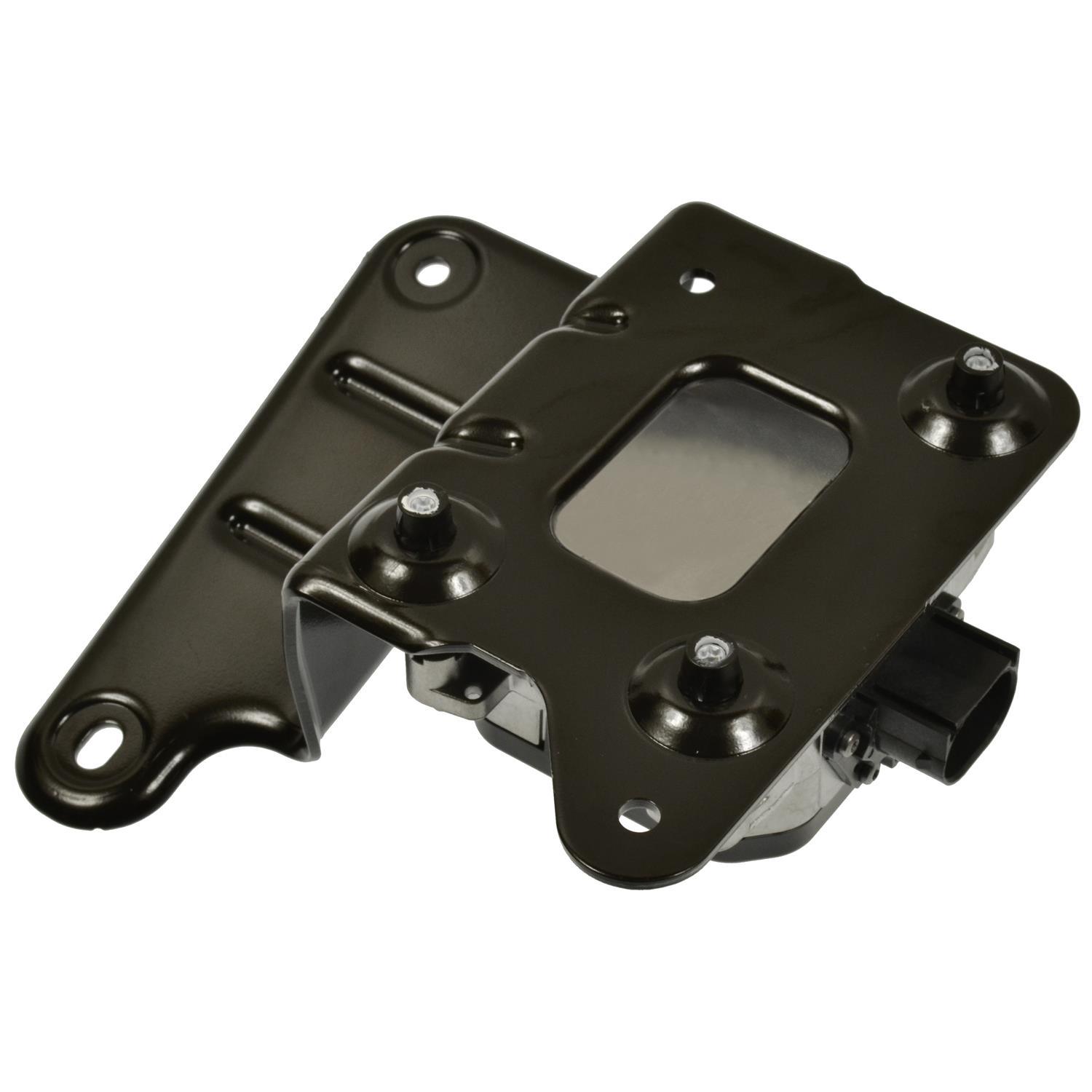Standard Motor Products CCD28 Cruise Control Distance Sensor product image 1 of 3