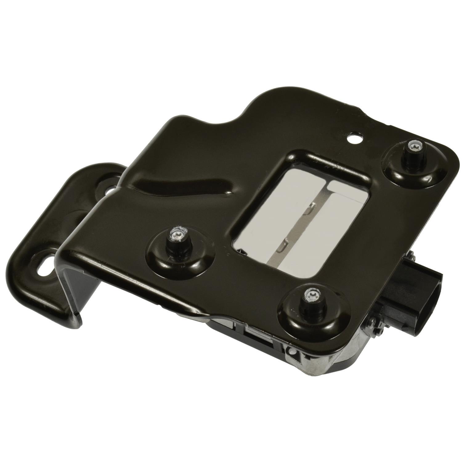 Standard Motor Products CCD29 Cruise Control Distance Sensor product image 1 of 3