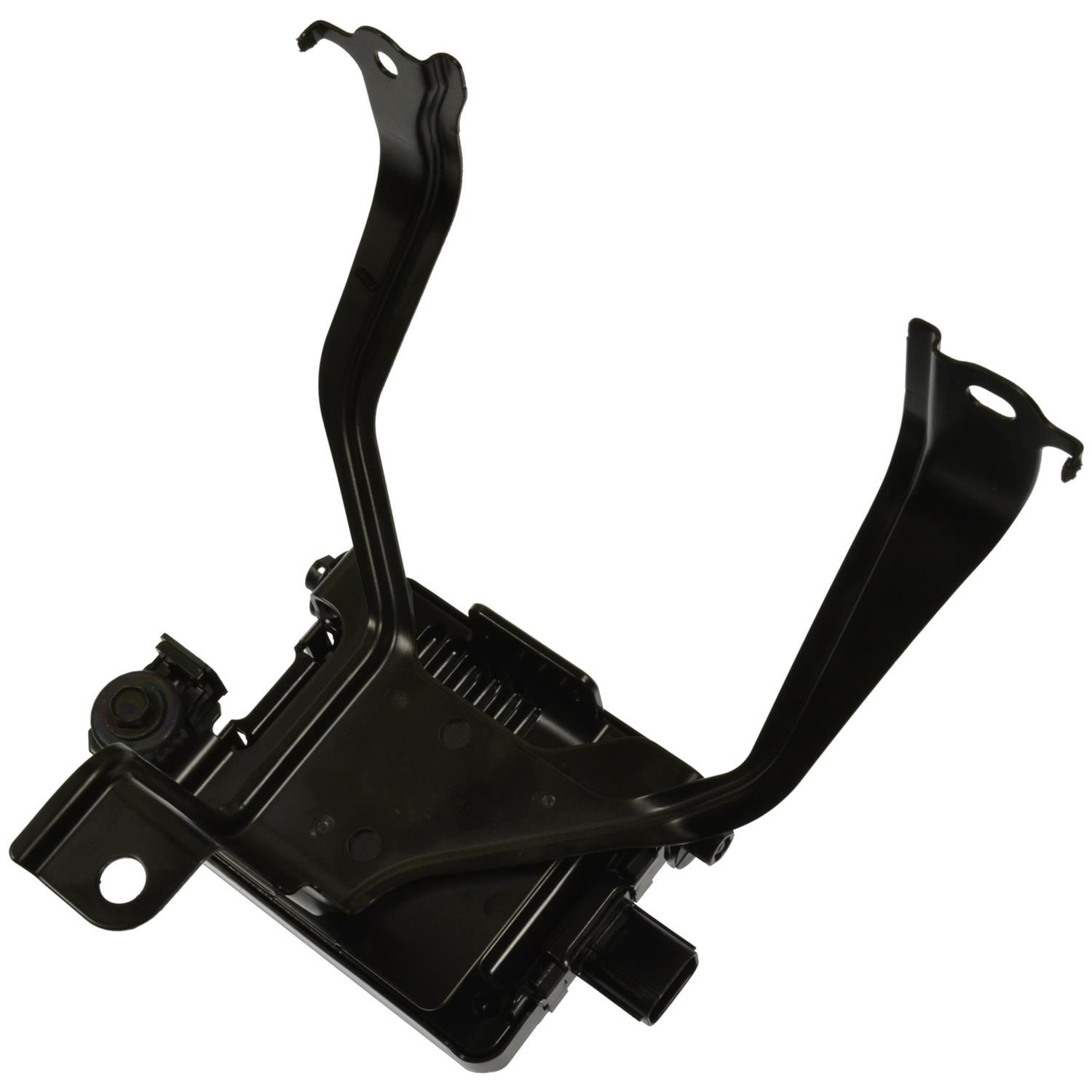 Standard Motor Products CCD34 - Cruise Control Distance Sensor Standard Motor Products CCD34 Cruise Control Distance Sensor product image 1 of 3