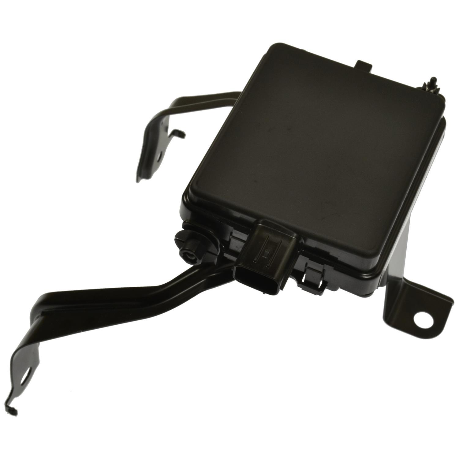 Standard Motor Products CCD34 - Cruise Control Distance Sensor Standard Motor Products CCD34 Cruise Control Distance Sensor product image 2 of 3