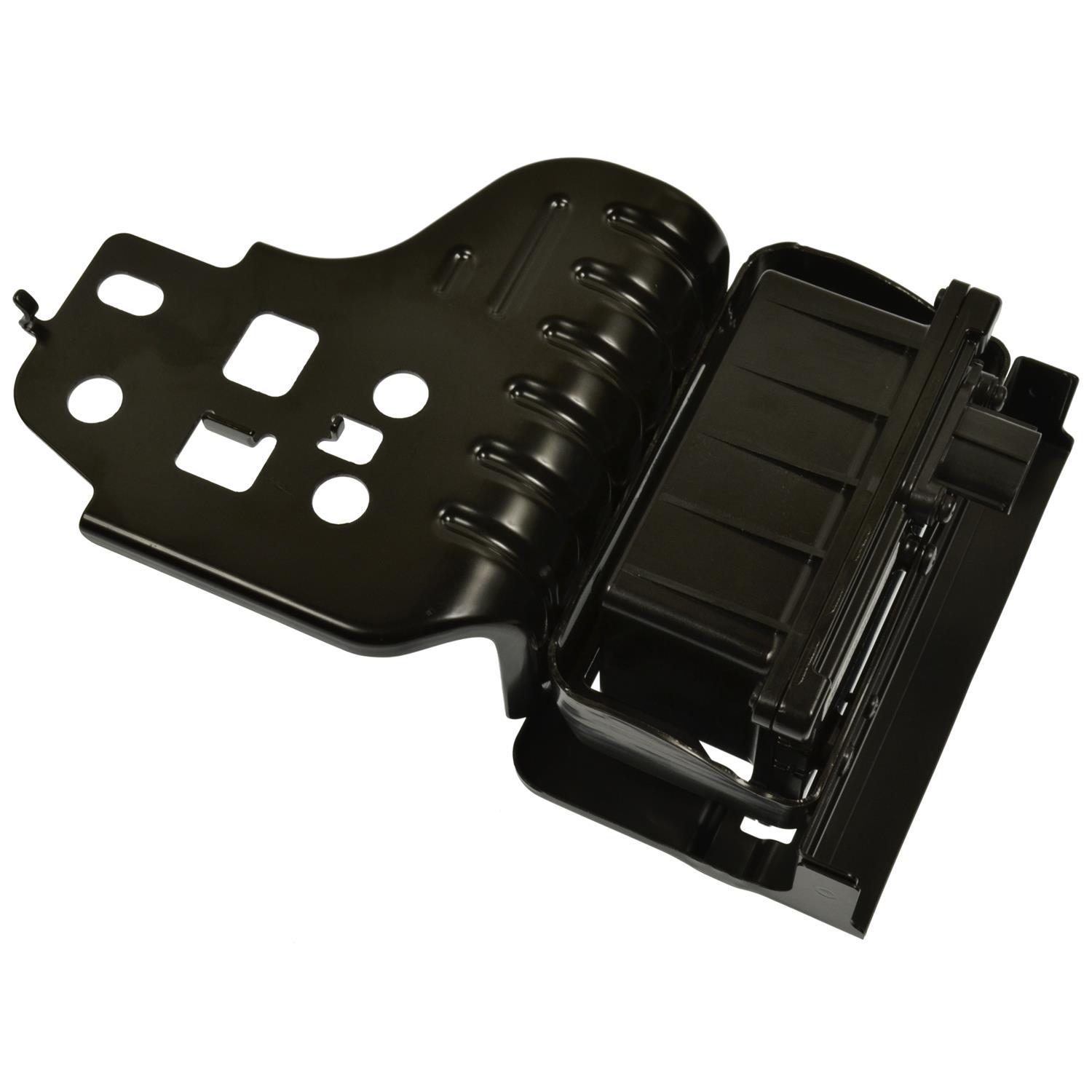 Standard Motor Products CCD44 Cruise Control Distance Sensor product image 1 of 3