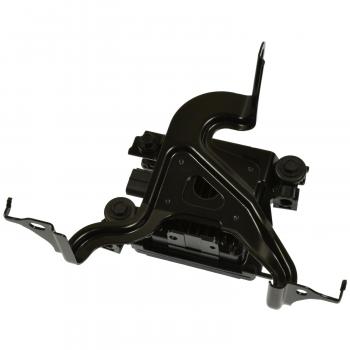 Standard Motor Products CCD53 Cruise Control Distance Sensor product image 1 of 3