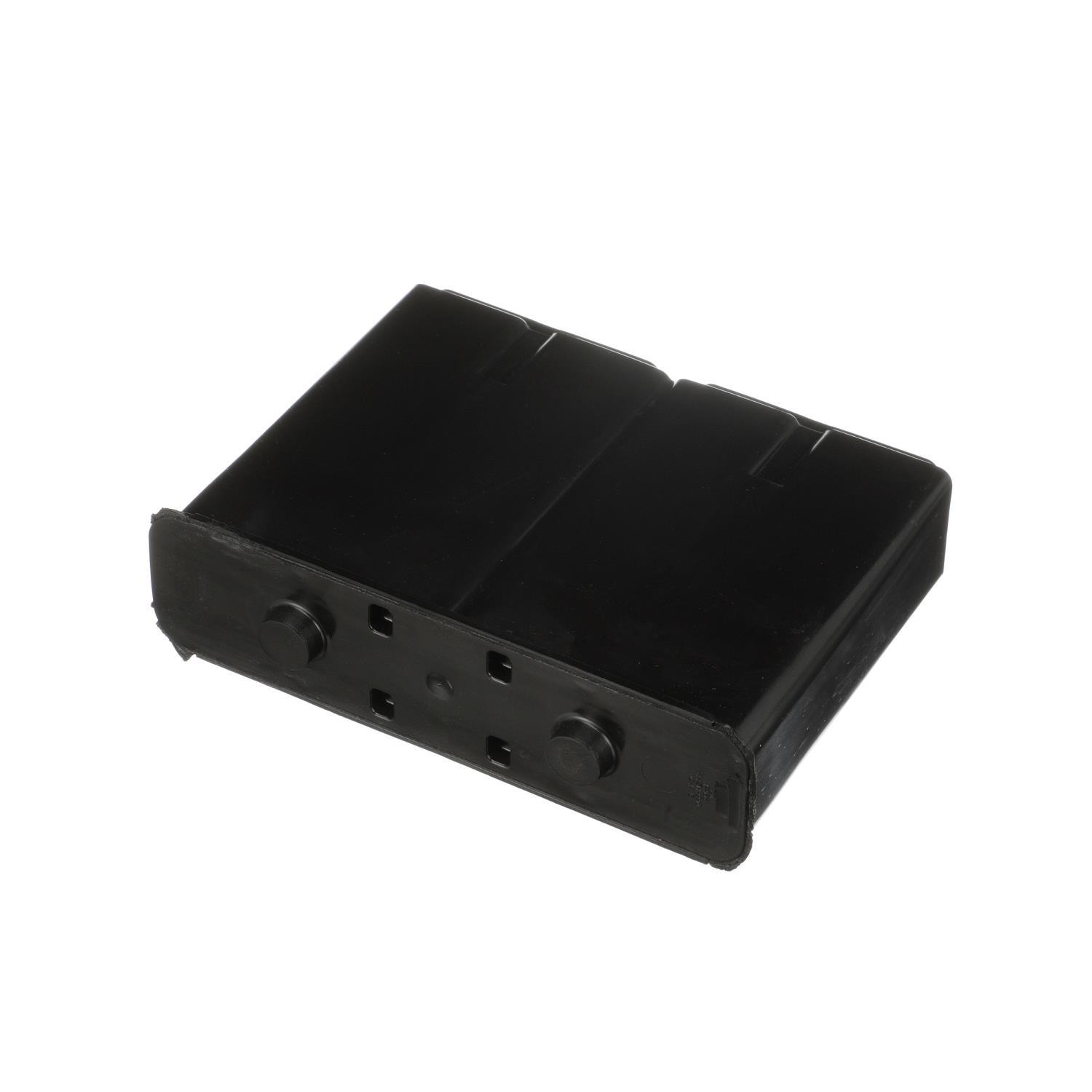 Standard Motor Products CP3070 - Vapor Canister Standard Motor Products CP3070 Vapor Canister product image 1 of 9