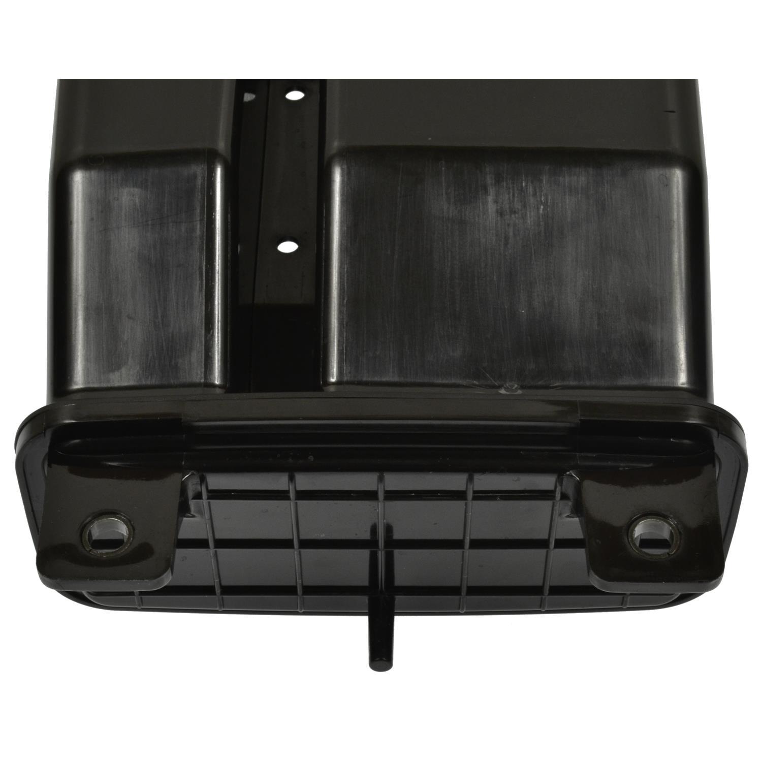 Standard Motor Products CP3096 - Vapor Canister Standard Motor Products CP3096 Vapor Canister product image 2 of 3