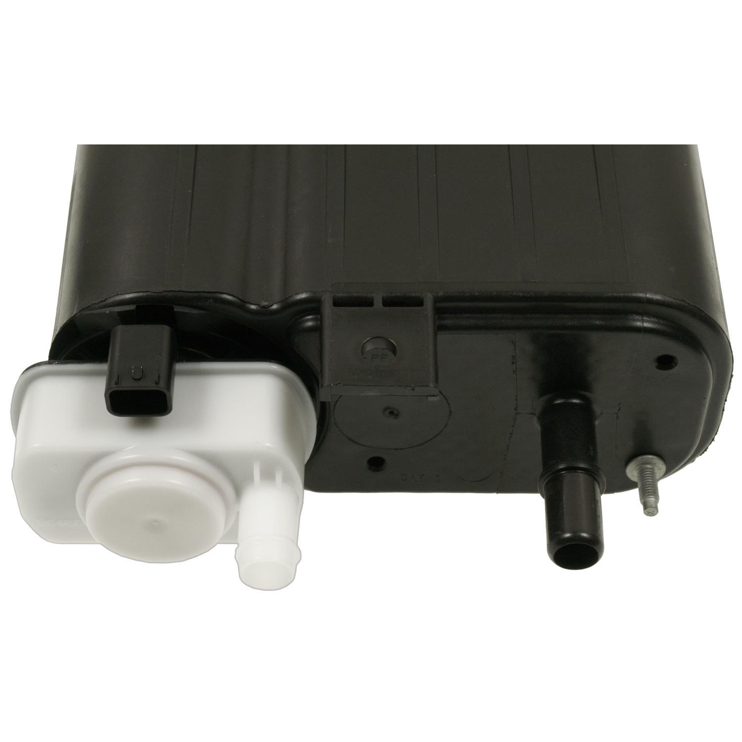 Standard Motor Products CP3236 - Vapor Canister Standard Motor Products CP3236 Vapor Canister product image 1 of 4