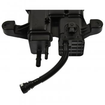Standard Motor Products CP3270 - Vapor Canister Standard Motor Products CP3270 Vapor Canister product image 1 of 3