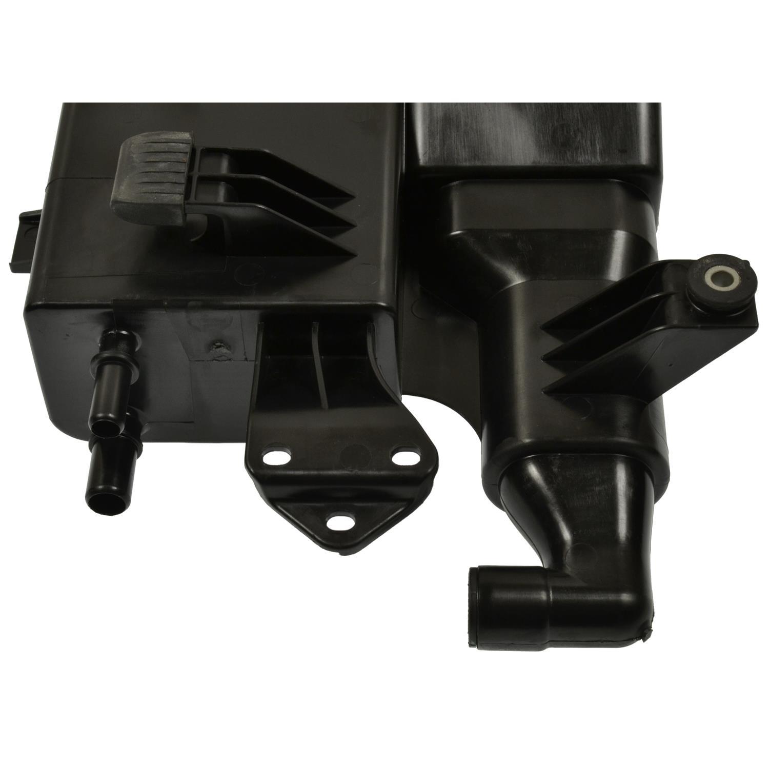 Standard Motor Products CP3312 - Vapor Canister Standard Motor Products CP3312 Vapor Canister product image 1 of 3
