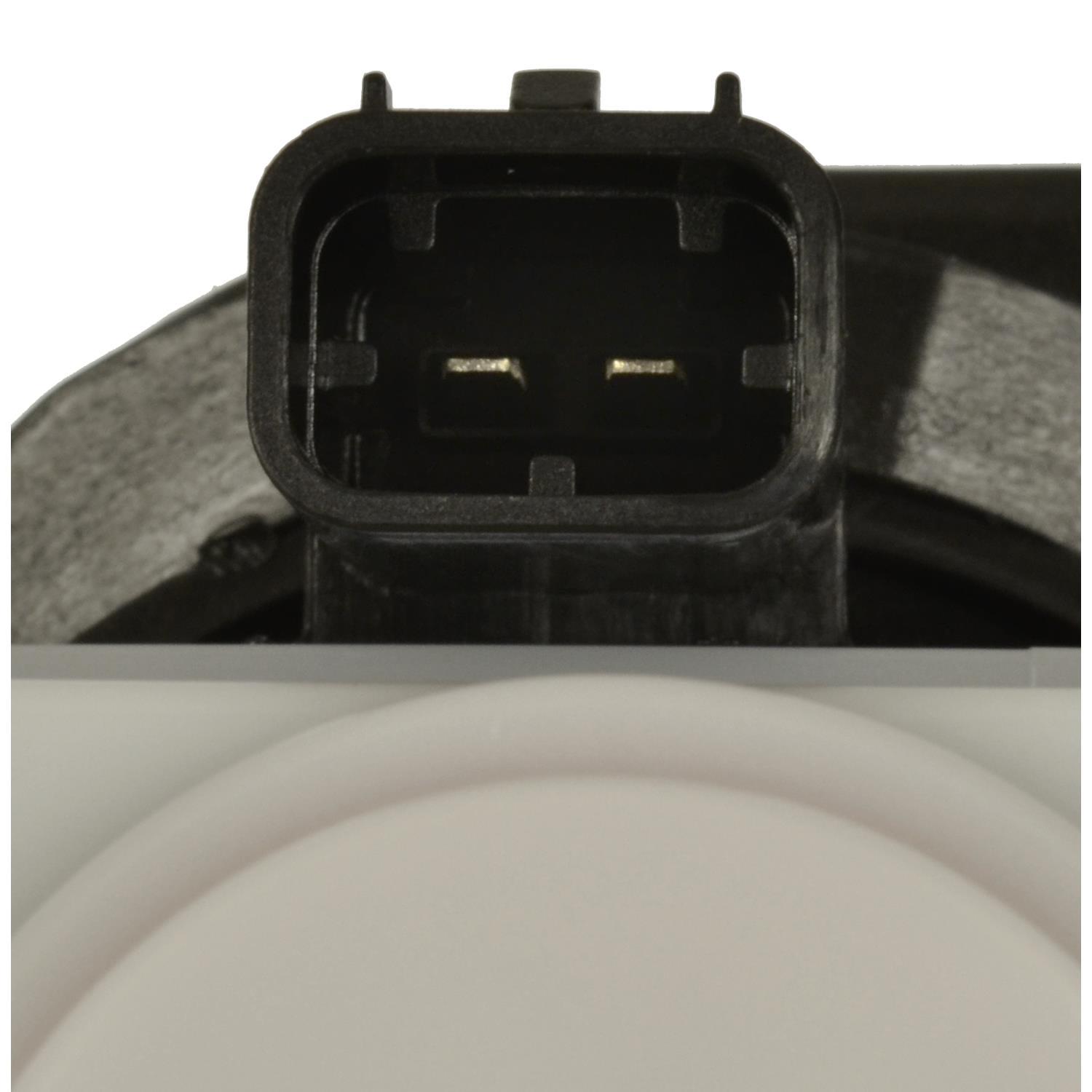 Standard Motor Products CP3331 - Vapor Canister Standard Motor Products CP3331 Vapor Canister product image 4 of 4