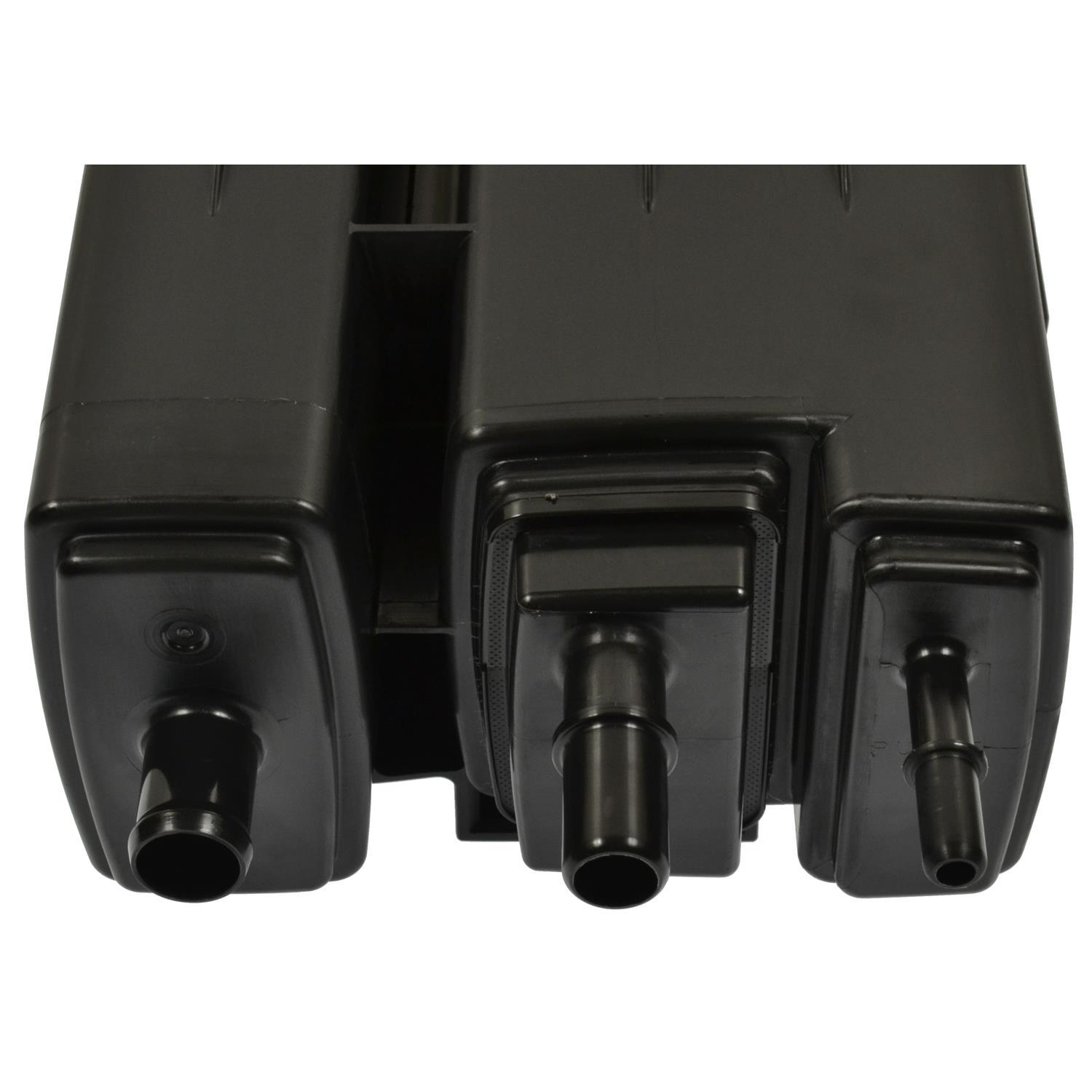 Standard Motor Products CP3353 - Vapor Canister Standard Motor Products CP3353 Vapor Canister product image 1 of 3