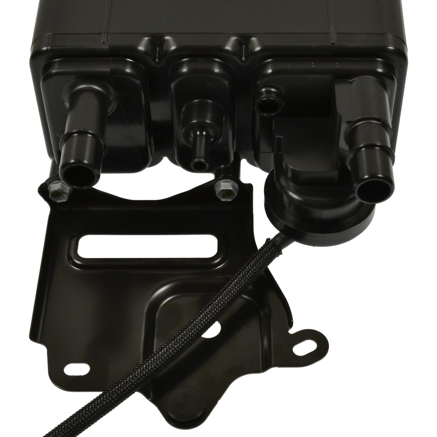 Standard Motor Products CP3477 - Vapor Canister Standard Motor Products CP3477 Vapor Canister product image 1 of 3