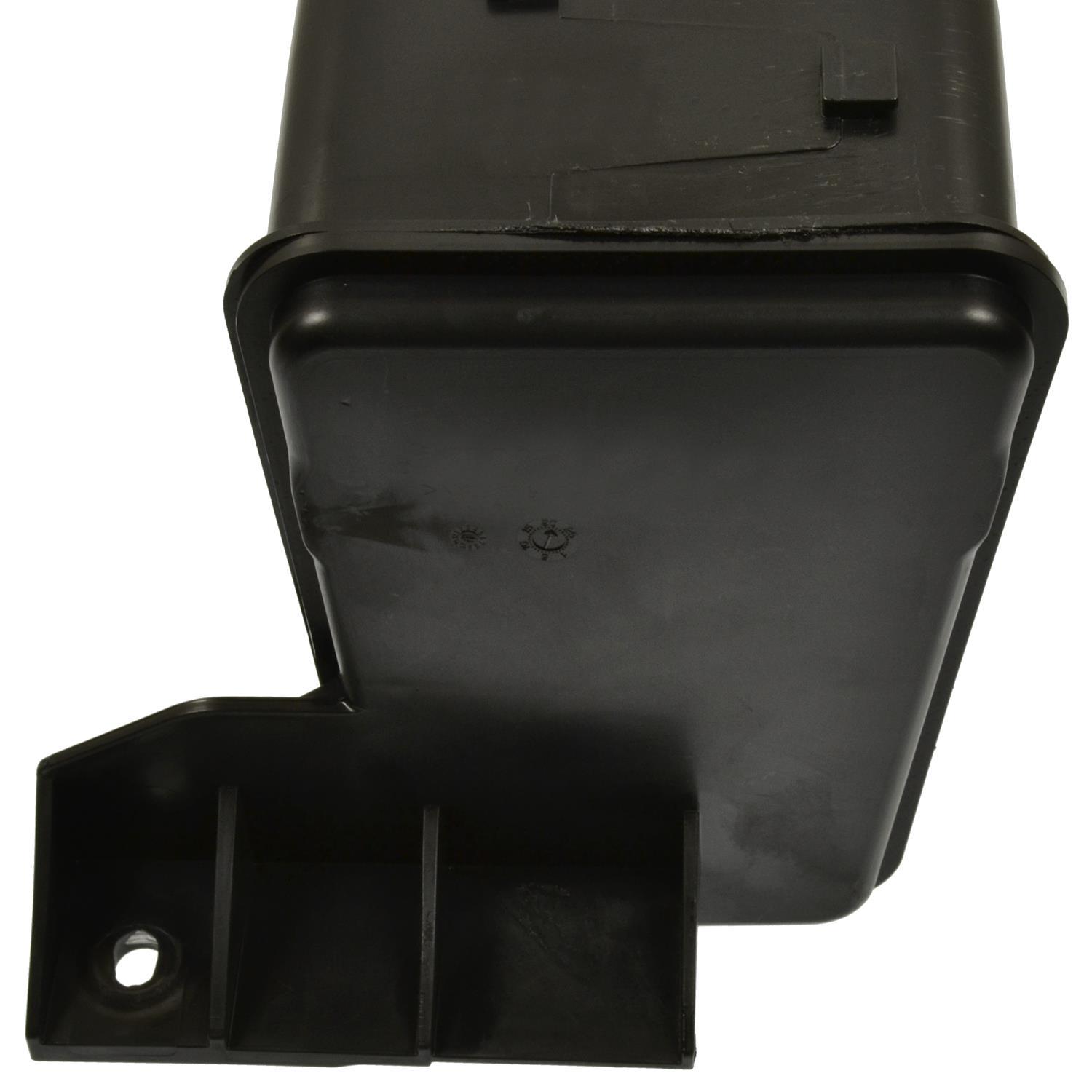 Standard Motor Products CP3524 - Vapor Canister Standard Motor Products CP3524 Vapor Canister product image 2 of 3