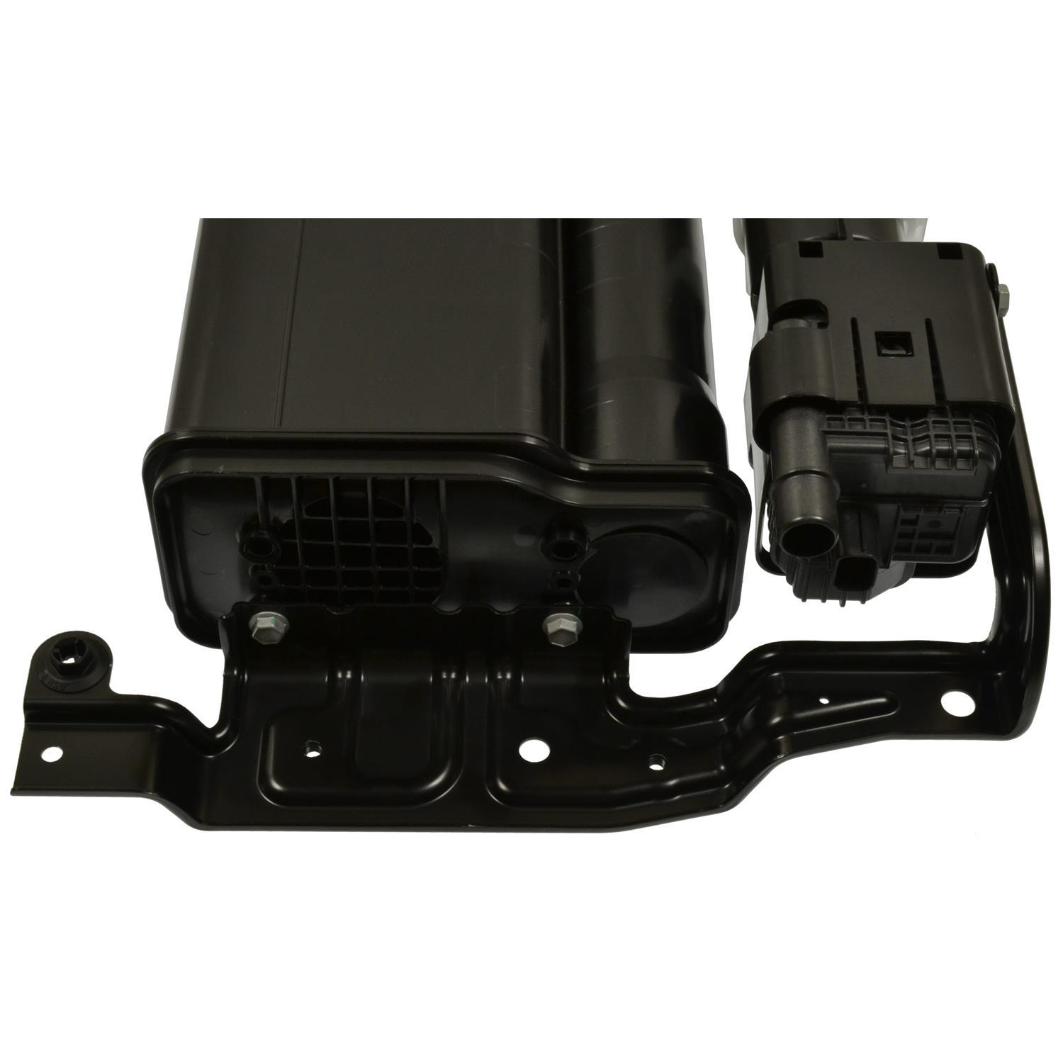 Standard Motor Products CP3533 - Vapor Canister Standard Motor Products CP3533 Vapor Canister product image 2 of 4