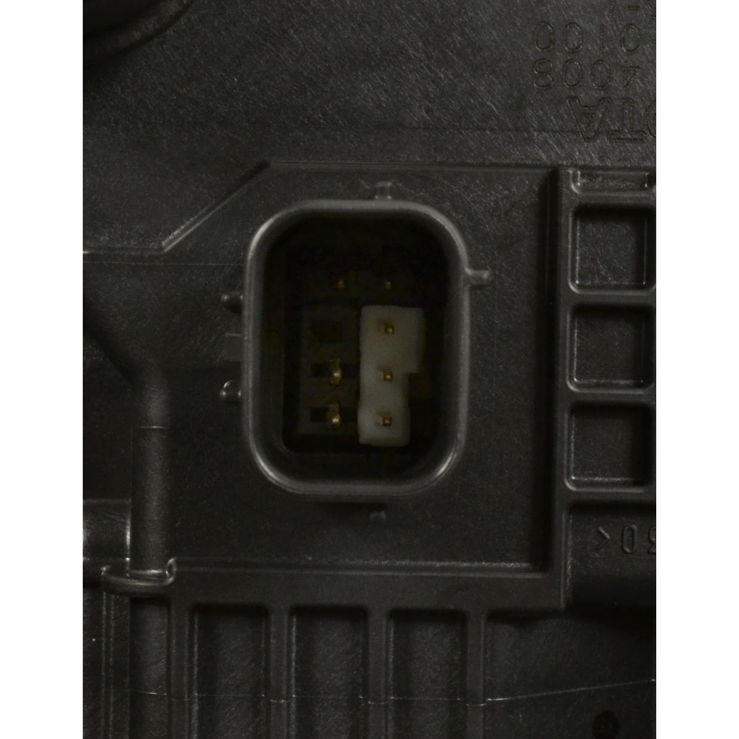 Standard Motor Products CP3533 - Vapor Canister Standard Motor Products CP3533 Vapor Canister product image 4 of 4