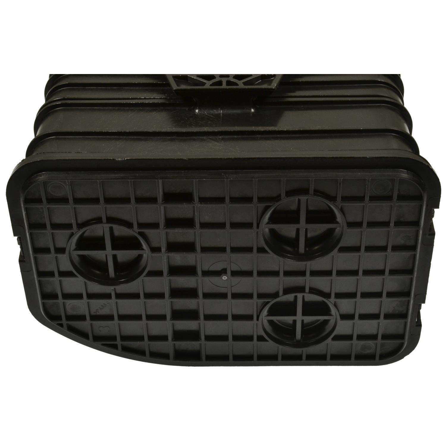 Standard Motor Products CP3545 - Vapor Canister Standard Motor Products CP3545 Vapor Canister product image 2 of 4