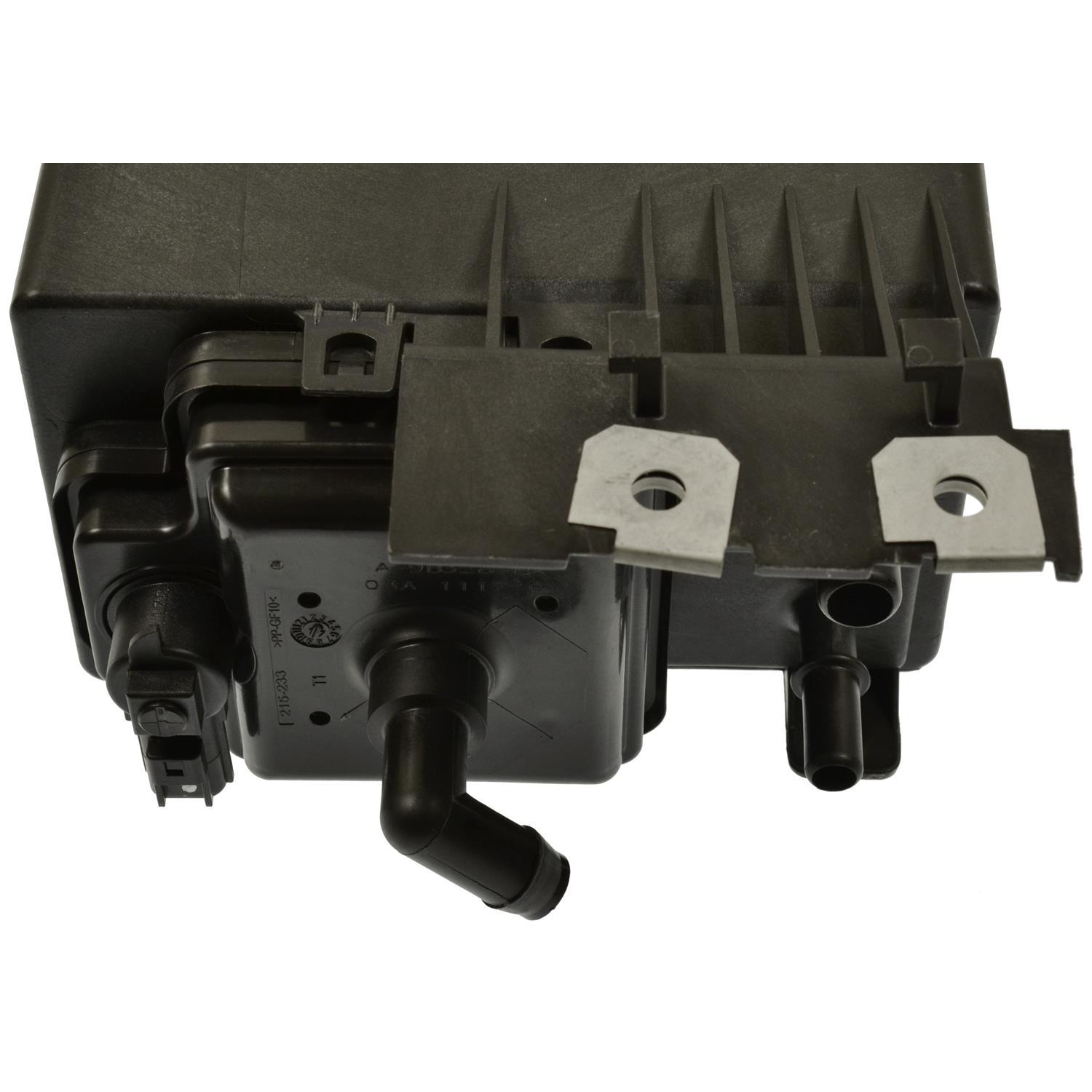 Standard Motor Products CP3564 - Vapor Canister Standard Motor Products CP3564 Vapor Canister product image 1 of 4