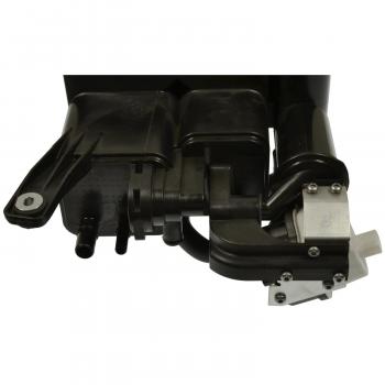 Standard Motor Products CP3596 - Vapor Canister Standard Motor Products CP3596 Vapor Canister product image 1 of 4