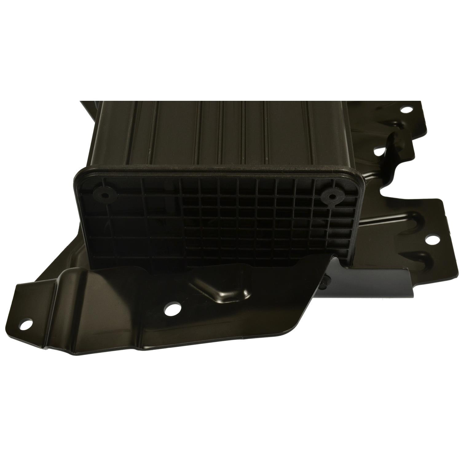 Standard Motor Products CP3637 Vapor Canister product image 2 of 4