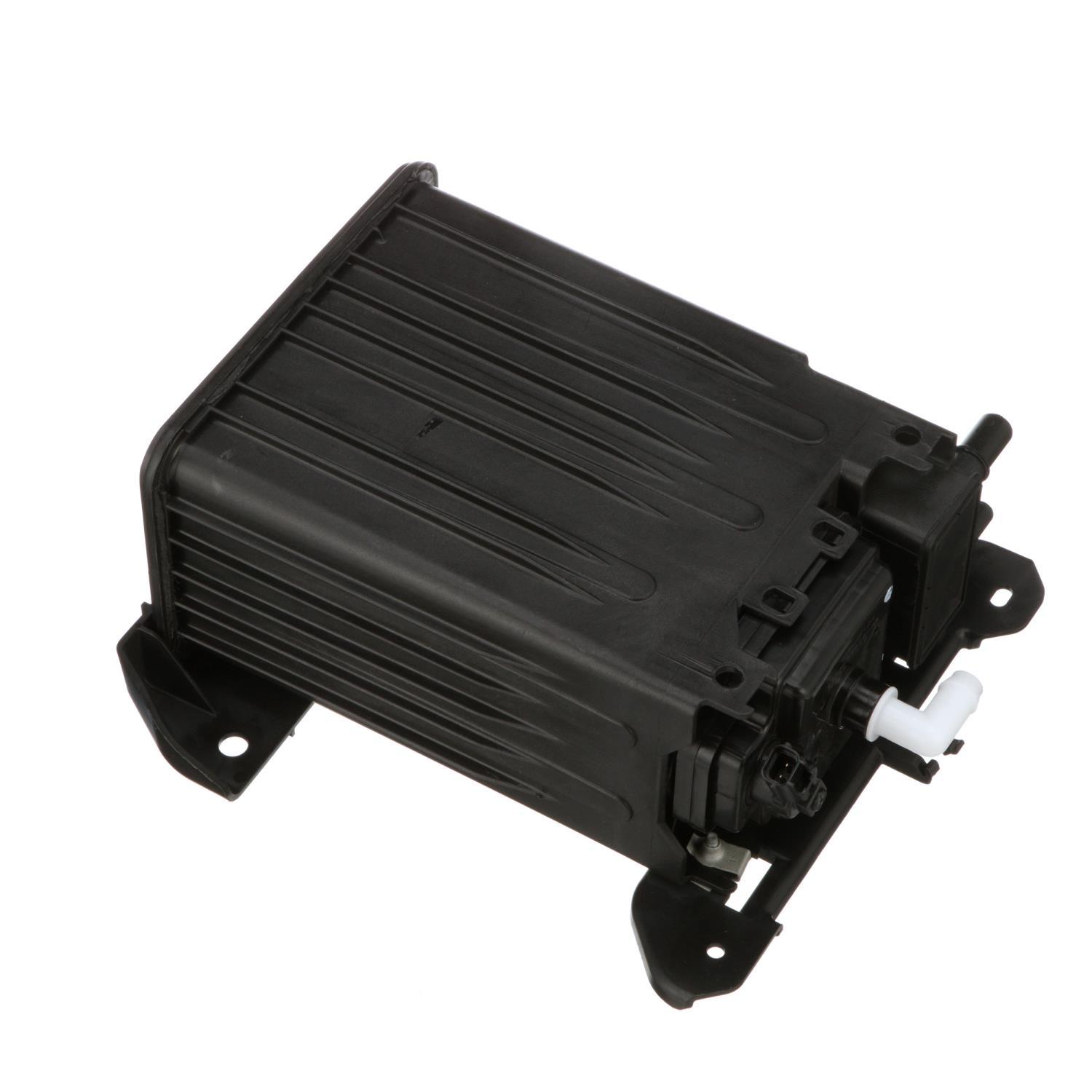 Standard Motor Products CP3690 - Vapor Canister Standard Motor Products CP3690 Vapor Canister product image 1 of 10
