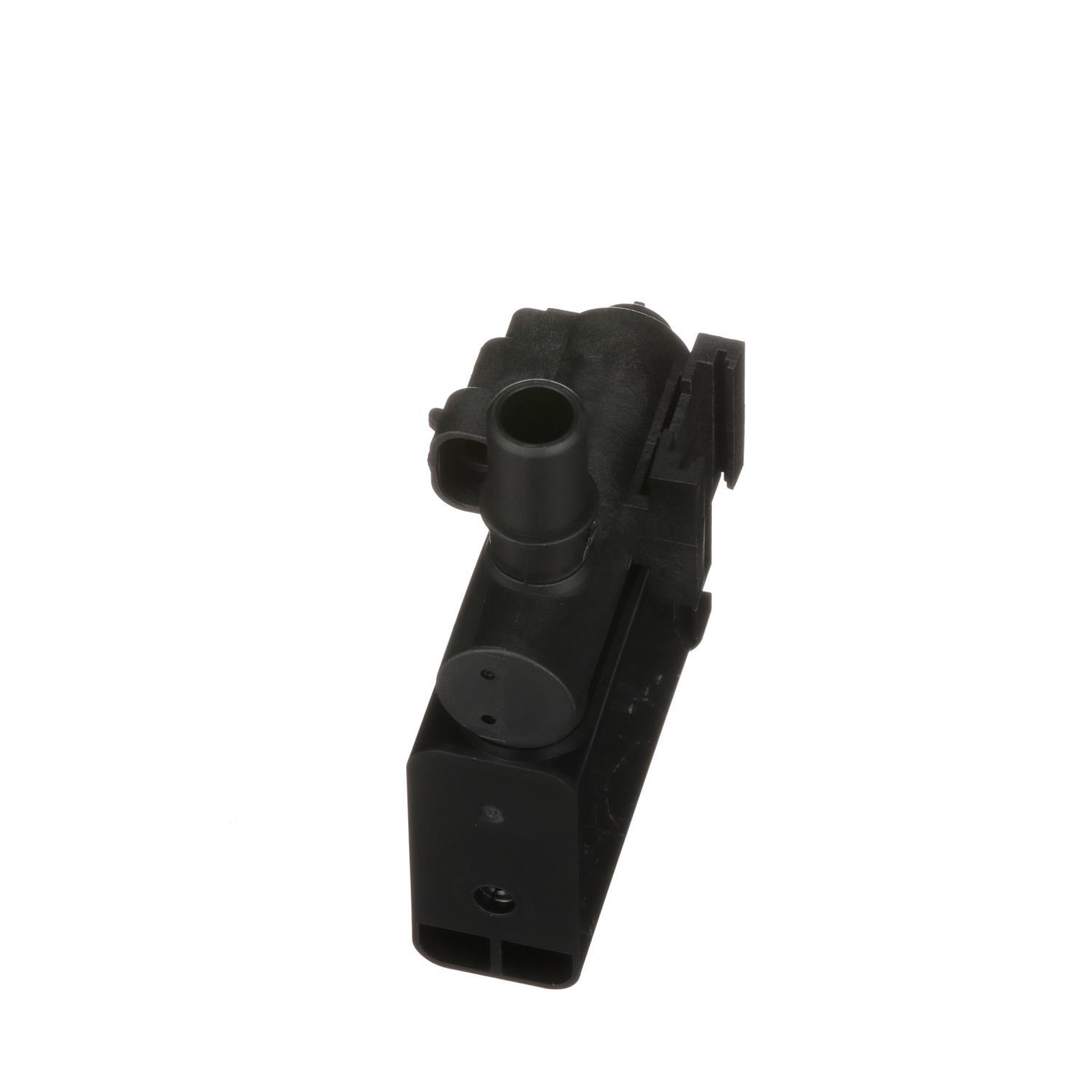 Standard Motor Products CP422 - Vapor Canister Vent Solenoid Standard Motor Products CP422 Vapor Canister Vent Solenoid product image 2 of 4