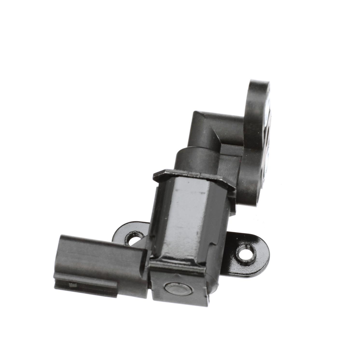 Standard Motor Products CP573 - Vapor Canister Vent Solenoid Standard Motor Products CP573 Vapor Canister Vent Solenoid product image 2 of 4