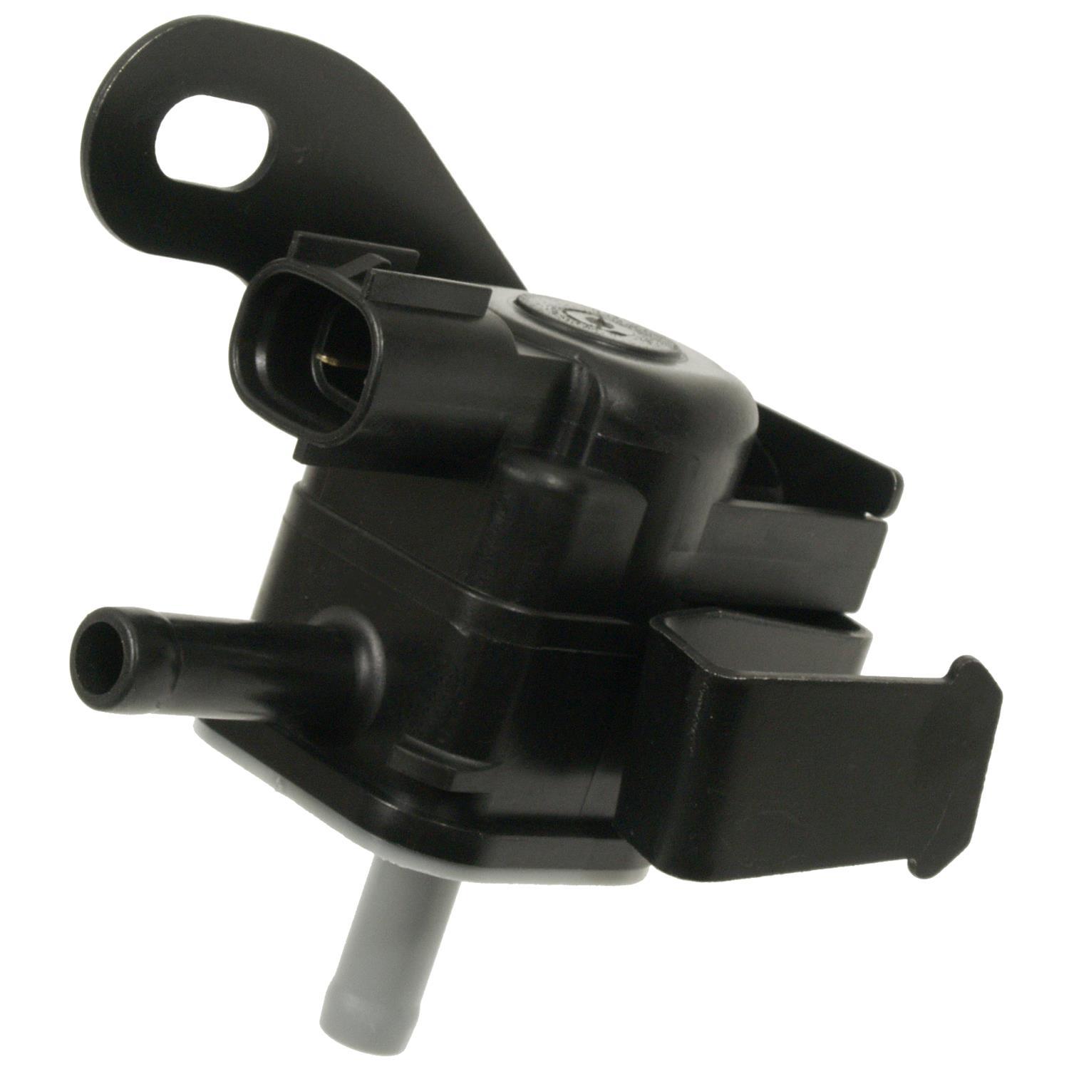 Standard Motor Products CP586 - Vapor Canister Purge Solenoid Standard Motor Products CP586 Vapor Canister Purge Solenoid product image 2 of 3