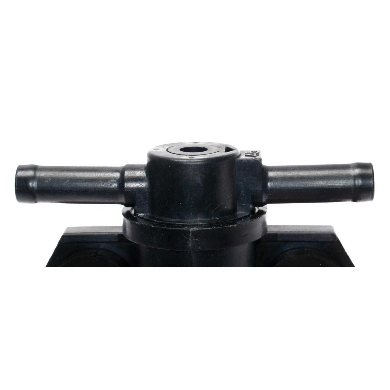 Standard Motor Products CP613 - Vapor Canister Purge Valve Standard Motor Products CP613 Vapor Canister Purge Solenoid product image 1 of 3