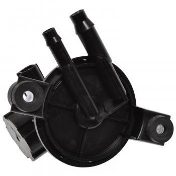 Standard Motor Products CP672 Vapor Canister Purge Solenoid product image 1 of 3