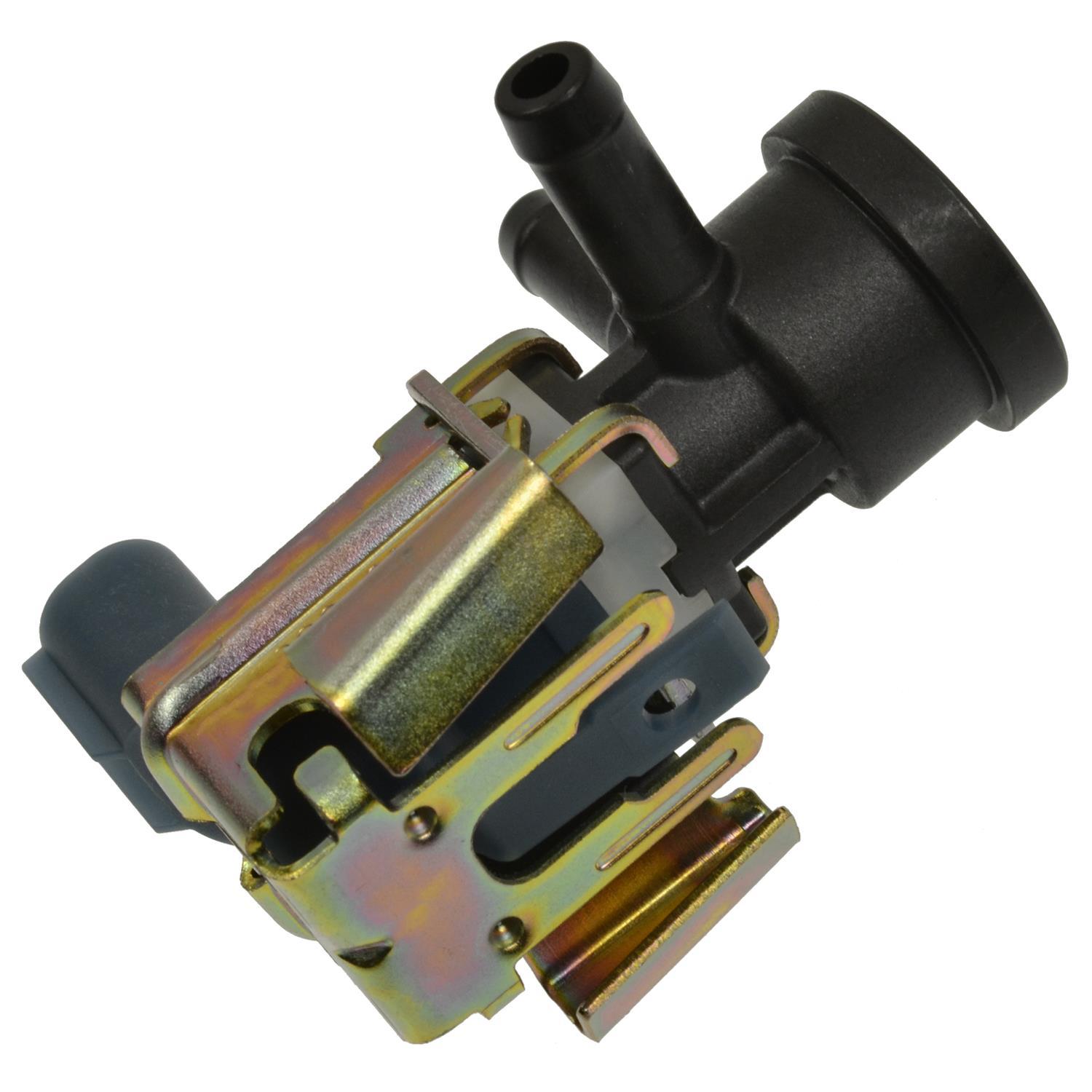 Standard Motor Products CP746 - Vapor Canister Standard Motor Products CP746 Vapor Canister product image 1 of 3