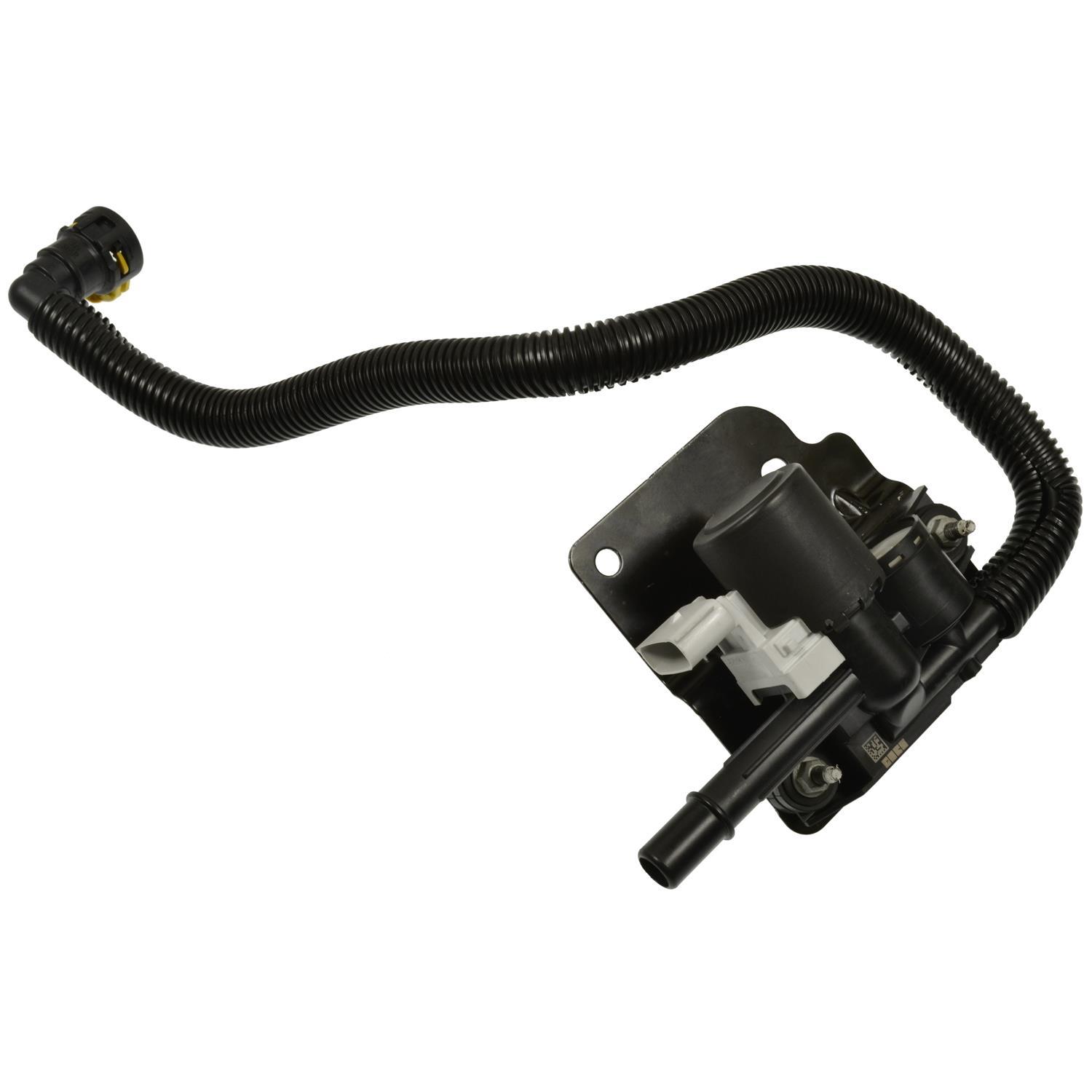 Standard Motor Products CP795 - Vapor Canister Purge Solenoid Standard Motor Products CP795 Vapor Canister Purge Solenoid product image 2 of 3
