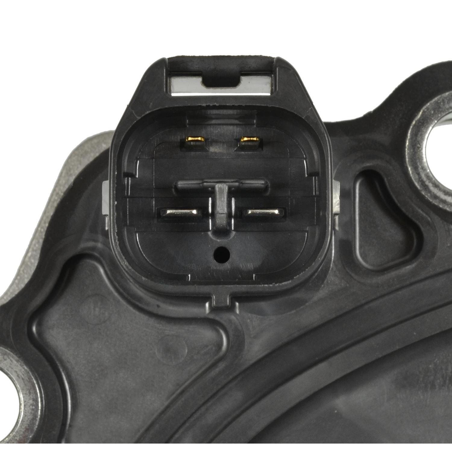 Standard Motor Products CPH102 Hybrid Drive Cooling Pump product image 3 of 3