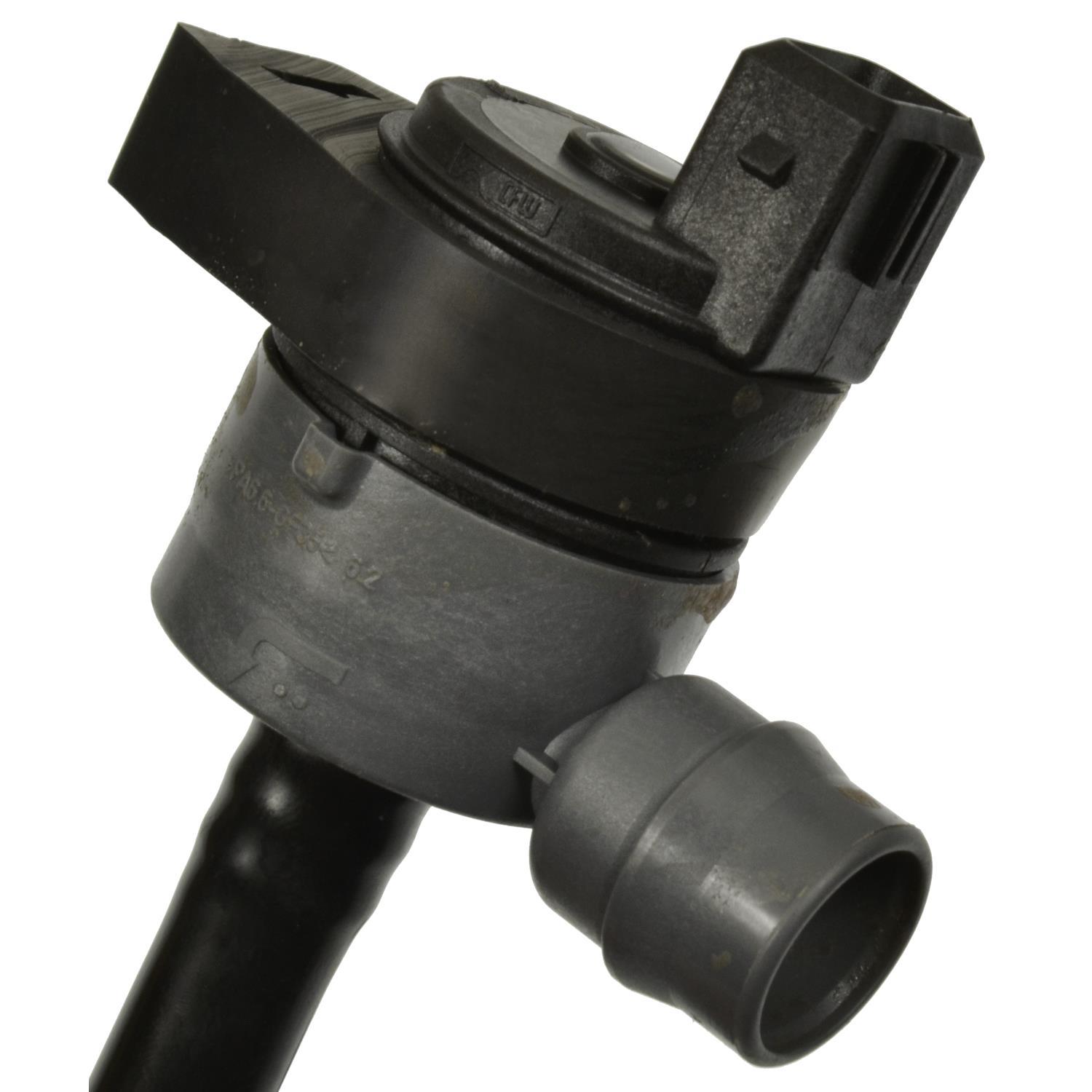 Standard Motor Products CVS133 Vapor Canister Purge Solenoid product image 1 of 3