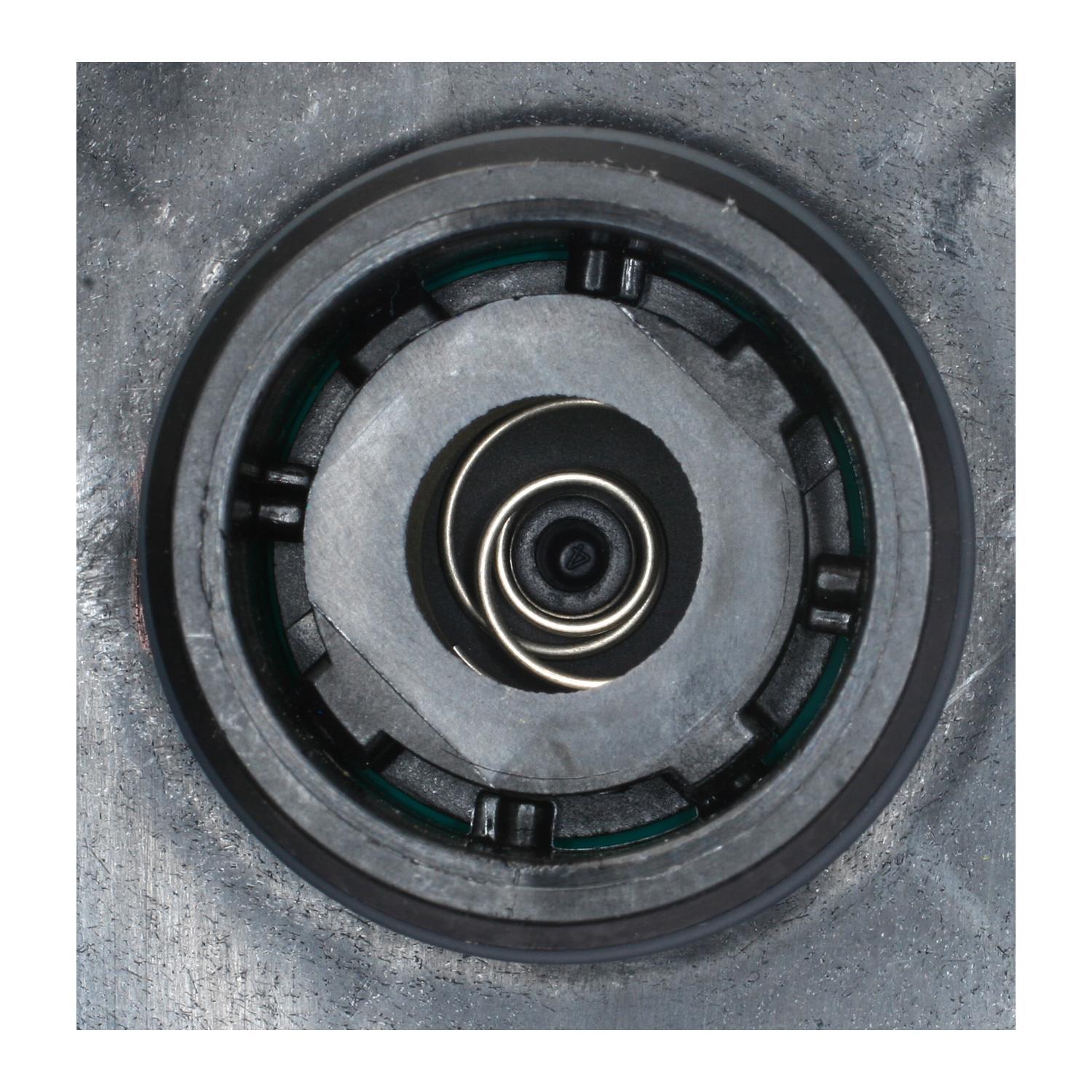 Standard Motor Products CVS76 Vapor Canister Vent Solenoid product image 1 of 3