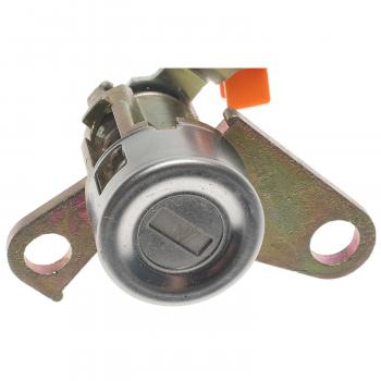 Standard Motor Products DL109R Door Lock Kit product image 1 of 3