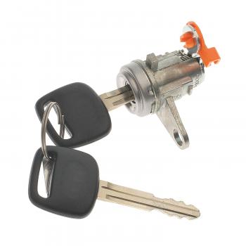 Standard Motor Products DL111R Door Lock Kit product image 2 of 3