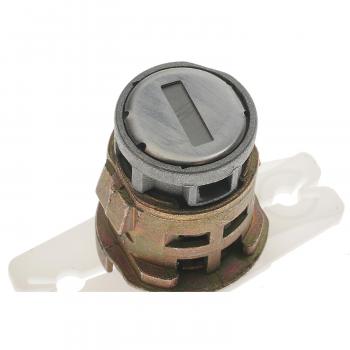 Standard Motor Products DL151 Door Lock Kit product image 1 of 3