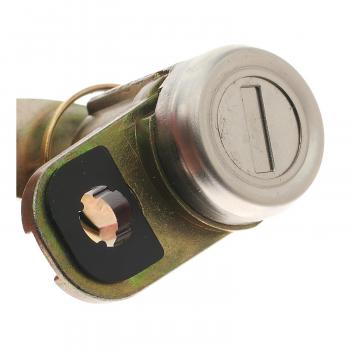 Standard Motor Products DL165R Door Lock Kit product image 1 of 3