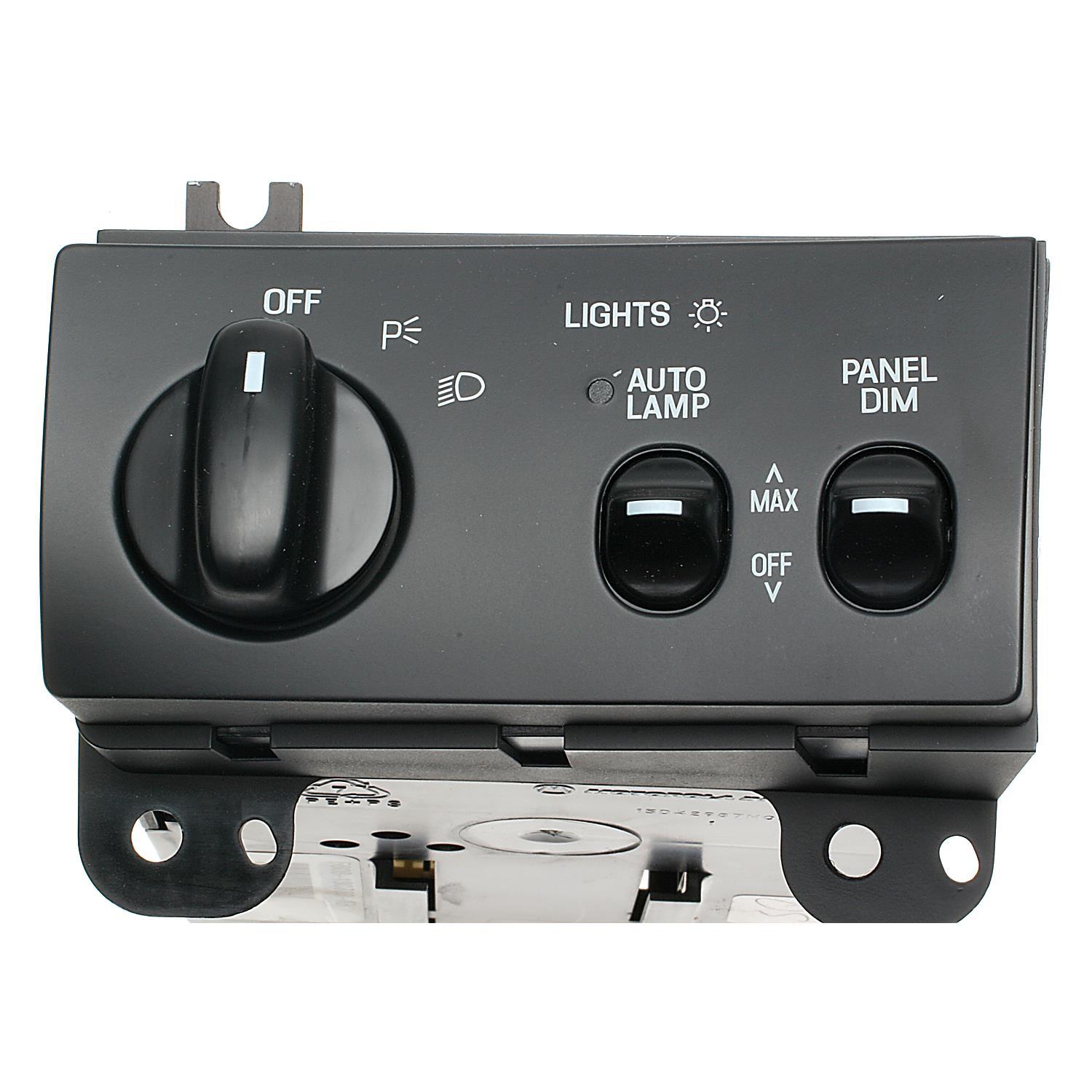 Standard Motor Products DS1025 Headlight Switch product image 1 of 3