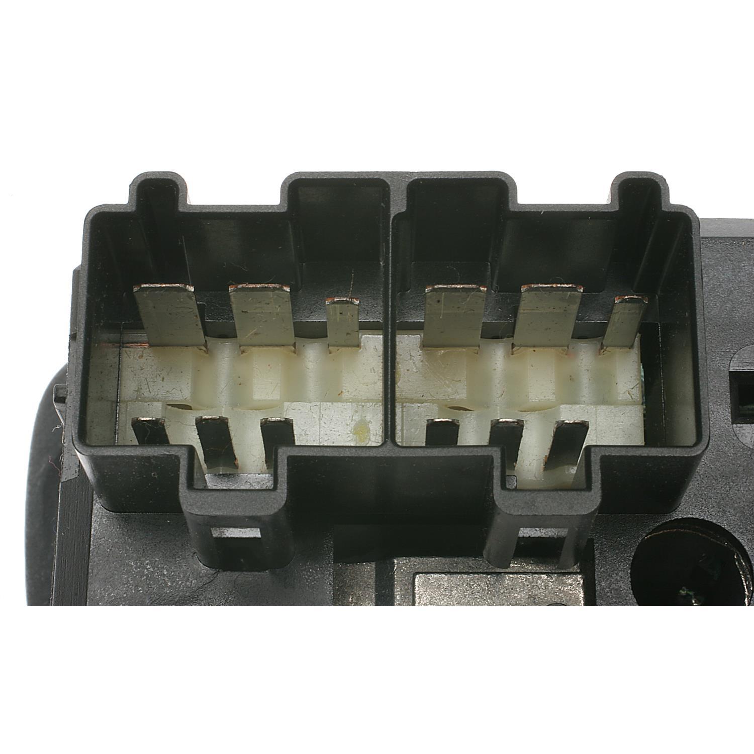Standard Motor Products DS1377 Headlight Switch product image 3 of 3