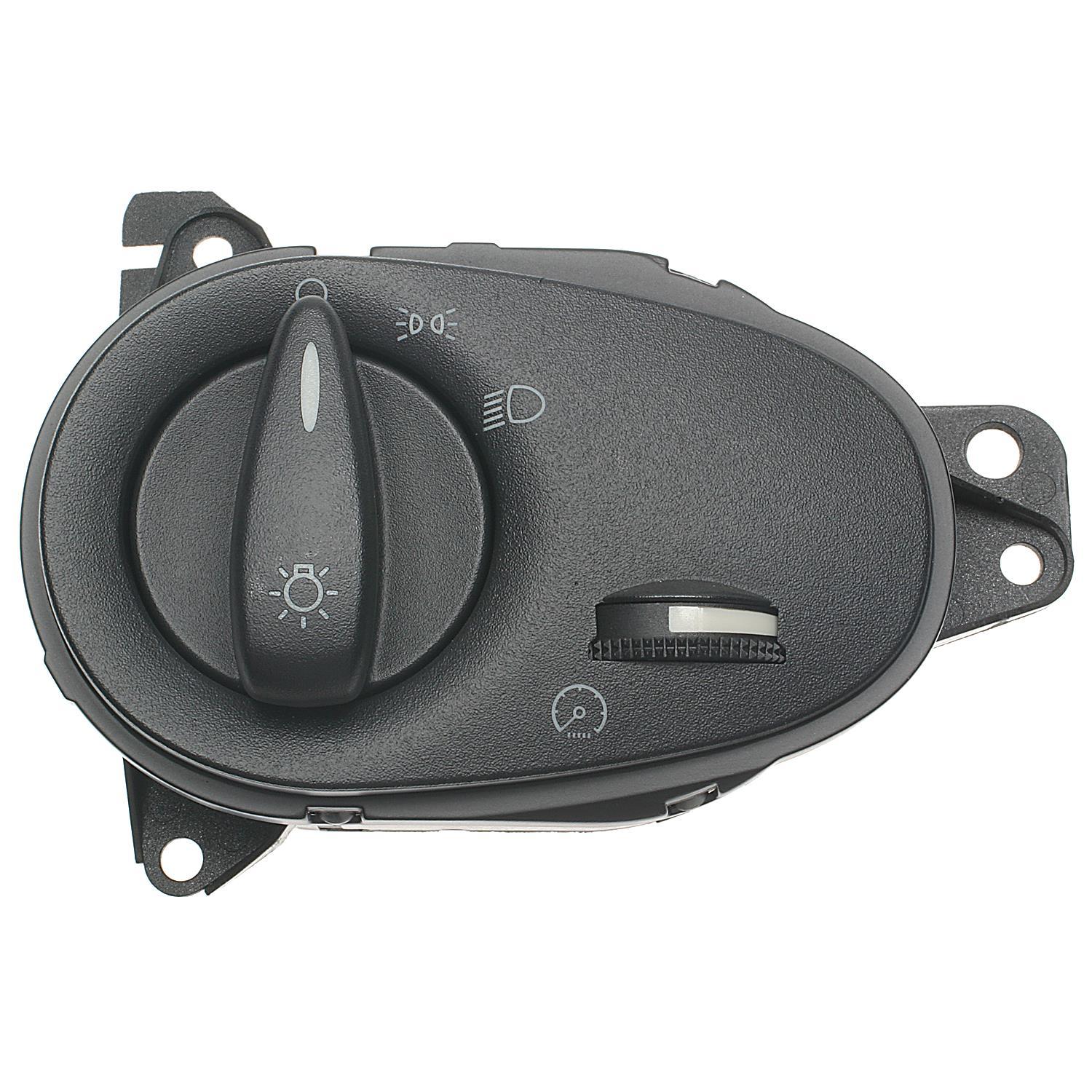 Standard Motor Products DS1386 Headlight Switch product image 1 of 3