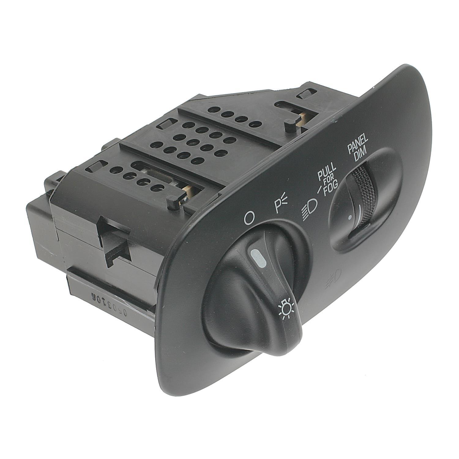 Standard Motor Products DS1389 Headlight Switch product image 2 of 3