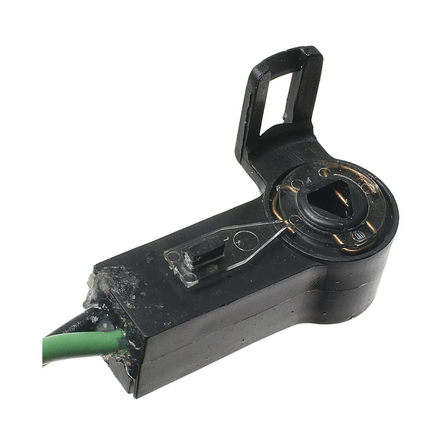 Standard Motor Products DS1479 Door Lock Switch product image 1 of 3