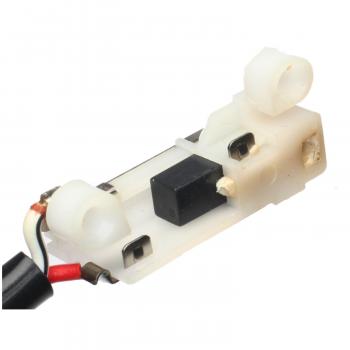 Standard Motor Products DS1662 - Trunk Open Warning Switch Standard Motor Products DS1662 Trunk Open Warning Switch product image 1 of 3