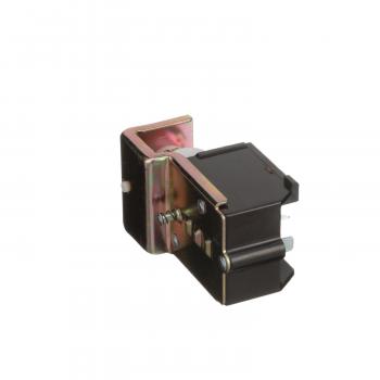 Standard Motor Products DS198 - Headlight Switch Standard Motor Products DS198 Headlight Switch product image 1 of 8